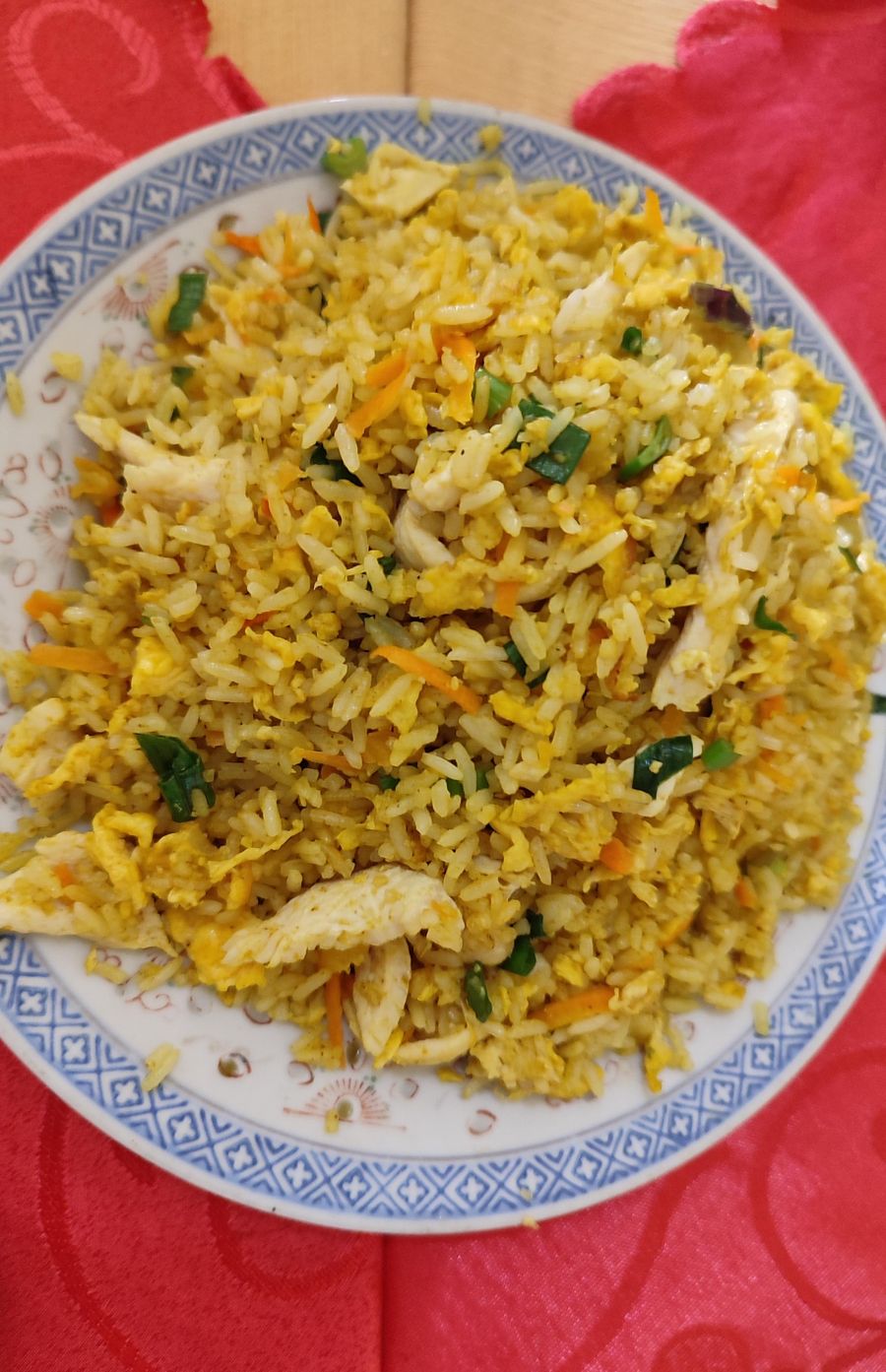 Chao Fan al Curry con Pollo ó Carne