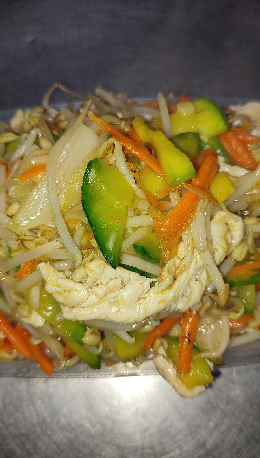 Chop Suey con Pollo