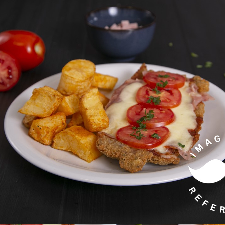 Milanesa napolitana con papas